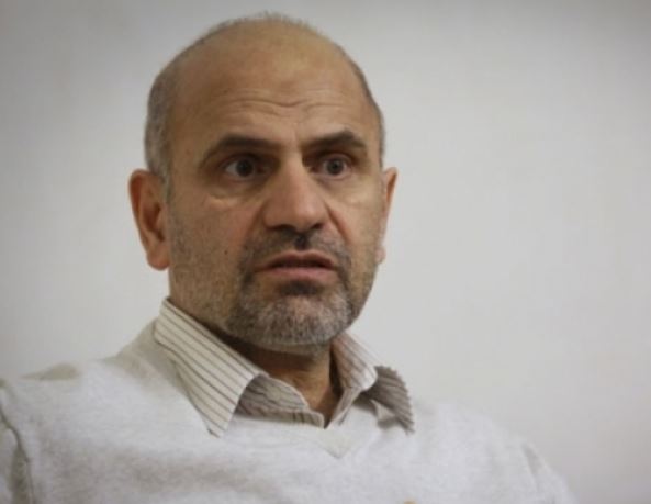 مومنی